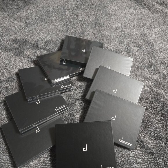 Wholesale Bundle 9 Doucce Freematic Shadow On-The-Go - Picture 2 of 2